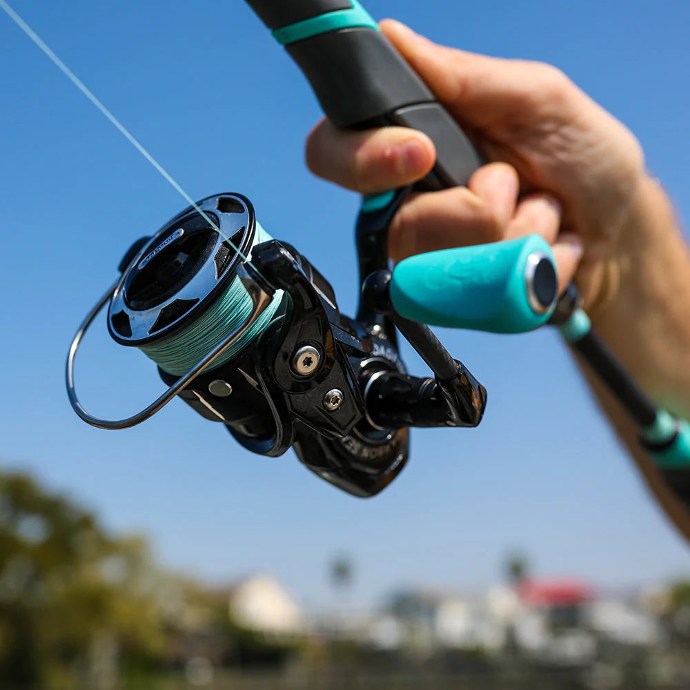 best saltwater inshore jigging reel Rooblinos SW Long Shot Spinning Reel, Big Fishing 6000/8000 Surf Reel,10+1 BB, 66LB Max Drag, Ultra Light, Offshore Surf (4000) : Sports & Outdoors Resistant Anodized Body Best Budget Saltwater Jigging Reels: