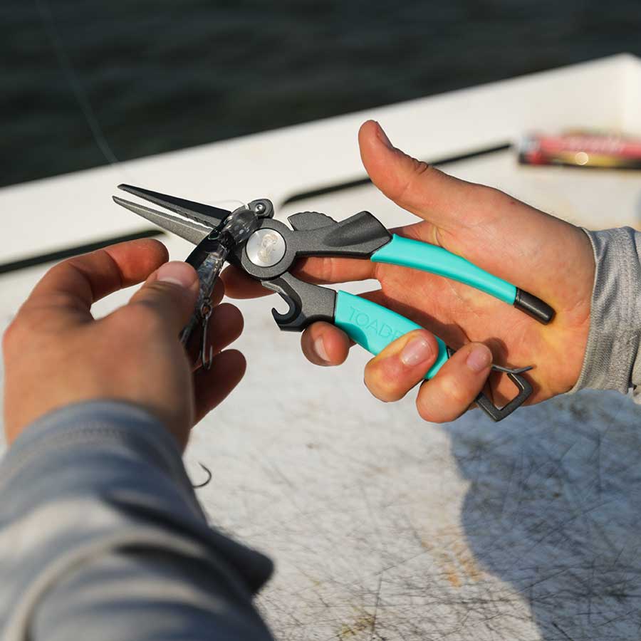 Inshore Essentials Tool Kit - Toadfish - Fishing Accessories
