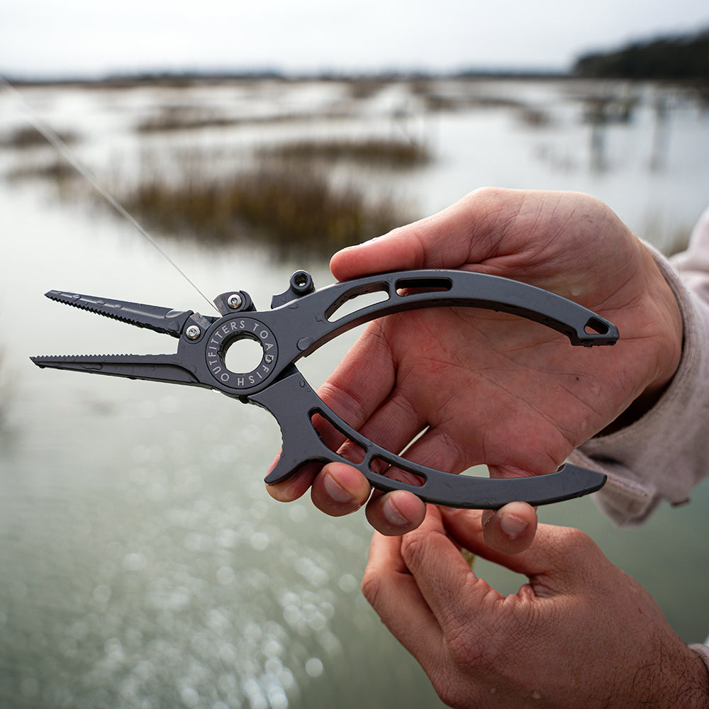 7.5" Titanium Pliers