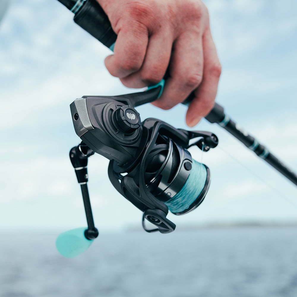 Carbon Elite II Spinning Reels