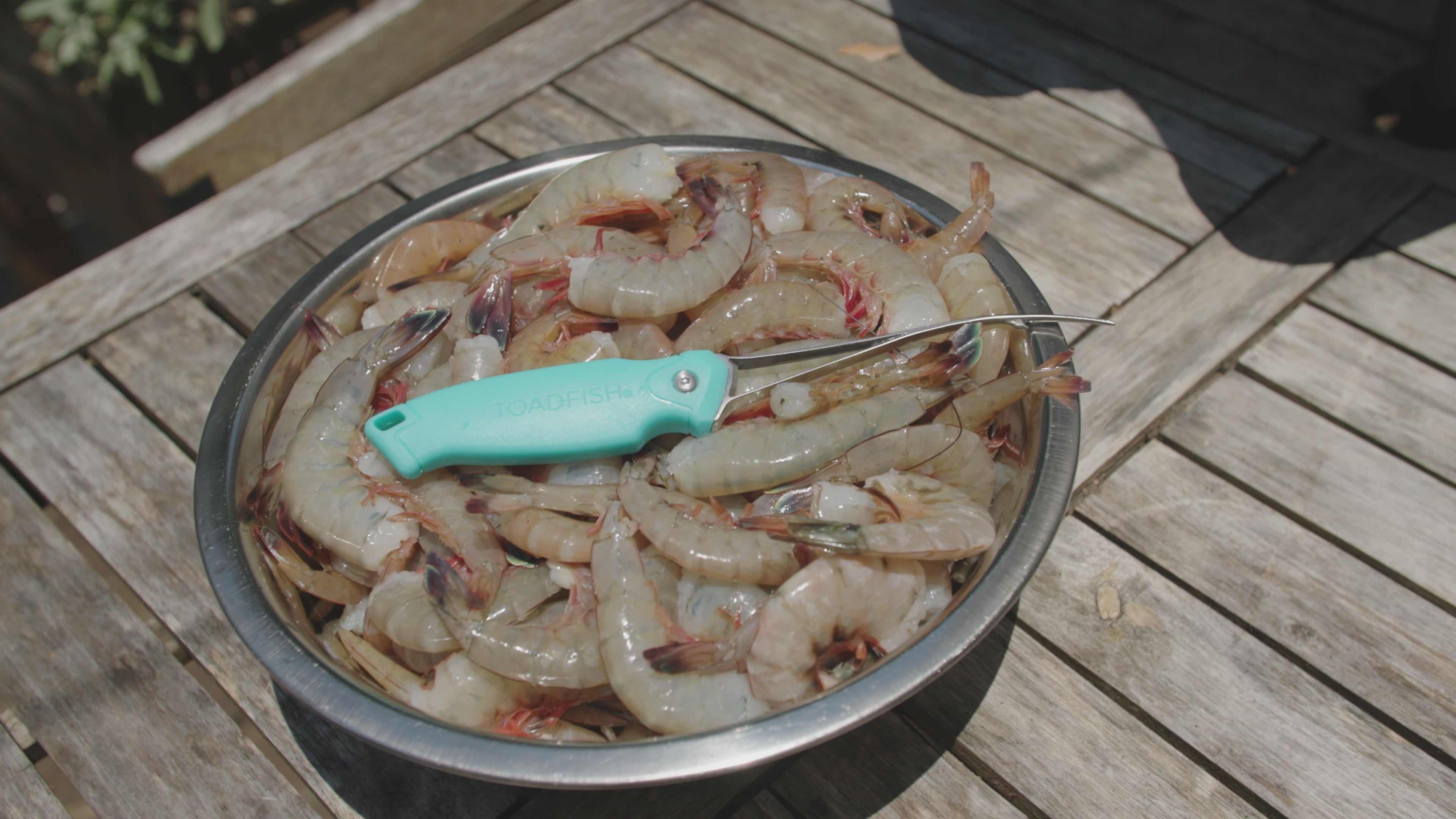 Load video: Toadfish Kitchen | Frogmore Shrimp Cleaner